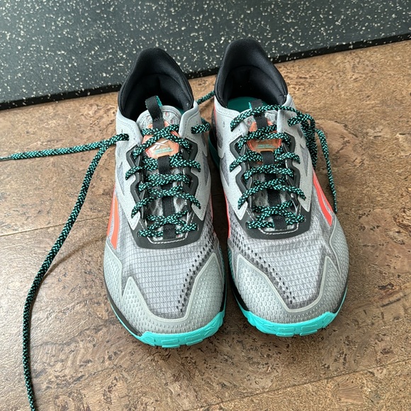 Reebok Nano shoes - Picture 2 of 6